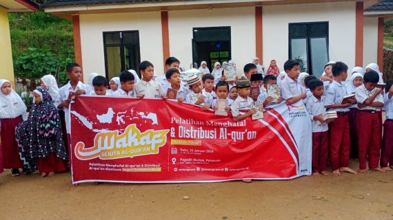 Yayasan Minang Care Membawa Cahaya Ilmu ke Pelosok Pagadih Hilia, Kabupaten Agam